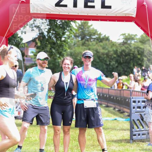 21.06.2026 - 29. Vierlanden-Triathlon Andreas Tolksdorf http://msf.ph/oto/9920684 21.06.2026 13:18:01 Ziel 50, 659 meine-sportfotos.de
