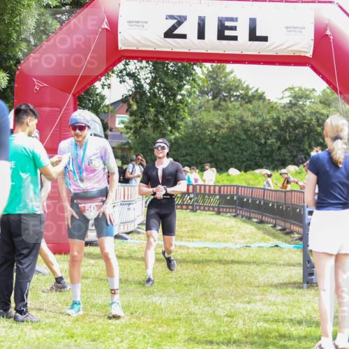21.06.2026 - 29. Vierlanden-Triathlon Andreas Tolksdorf http://msf.ph/oto/9920695 21.06.2026 13:18:13 Ziel 659, 742, 798 meine-sportfotos.de