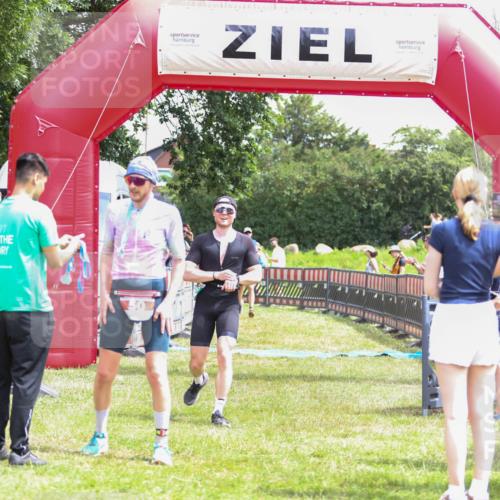 21.06.2026 - 29. Vierlanden-Triathlon Andreas Tolksdorf http://msf.ph/oto/9920700 21.06.2026 13:18:13 Ziel 659, 742, 798 meine-sportfotos.de