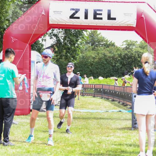 21.06.2026 - 29. Vierlanden-Triathlon Andreas Tolksdorf http://msf.ph/oto/9920701 21.06.2026 13:18:13 Ziel 659, 742, 798 meine-sportfotos.de