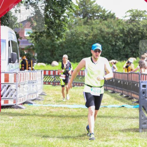 21.06.2026 - 29. Vierlanden-Triathlon Andreas Tolksdorf http://msf.ph/oto/9920742 21.06.2026 13:18:52 Ziel 179, 688 meine-sportfotos.de