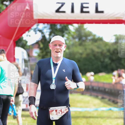 21.06.2026 - 29. Vierlanden-Triathlon Andreas Tolksdorf http://msf.ph/oto/9920750 21.06.2026 13:20:00 Ziel 673, 811 meine-sportfotos.de