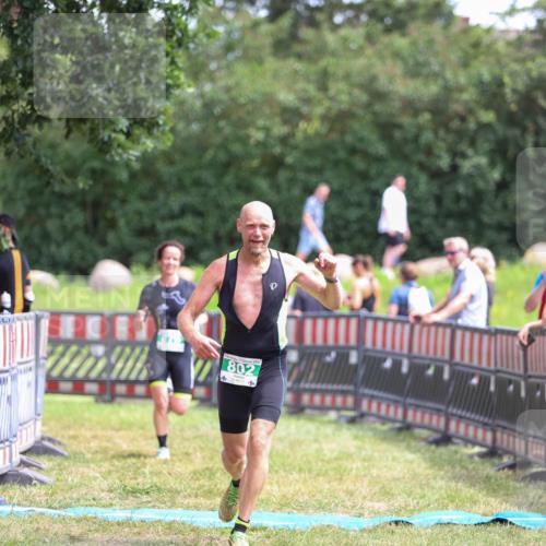 21.06.2026 - 29. Vierlanden-Triathlon Andreas Tolksdorf http://msf.ph/oto/9920833 21.06.2026 13:20:52 Ziel 802, 876 meine-sportfotos.de