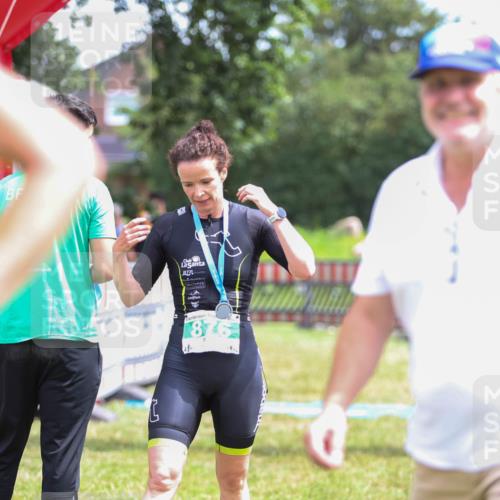 21.06.2026 - 29. Vierlanden-Triathlon Andreas Tolksdorf http://msf.ph/oto/9920846 21.06.2026 13:21:05 Ziel  meine-sportfotos.de
