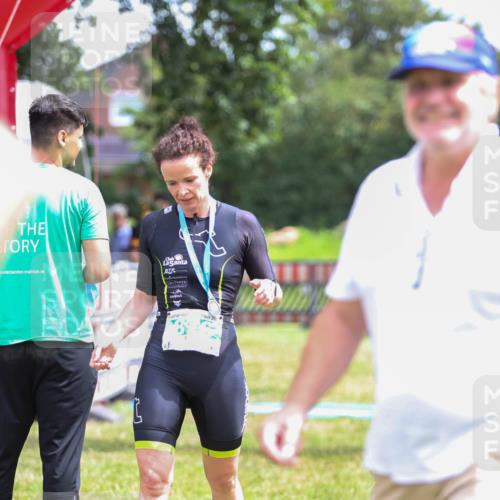 21.06.2026 - 29. Vierlanden-Triathlon Andreas Tolksdorf http://msf.ph/oto/9920848 21.06.2026 13:21:05 Ziel  meine-sportfotos.de