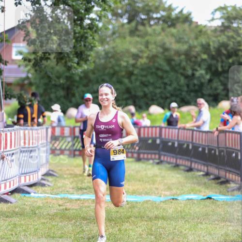 21.06.2026 - 29. Vierlanden-Triathlon Andreas Tolksdorf http://msf.ph/oto/9920901 21.06.2026 13:22:03 Ziel 195, 740, 984 meine-sportfotos.de