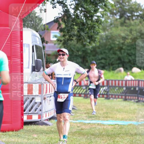 21.06.2026 - 29. Vierlanden-Triathlon Andreas Tolksdorf http://msf.ph/oto/9920914 21.06.2026 13:22:10 Ziel 195, 740, 1014 meine-sportfotos.de