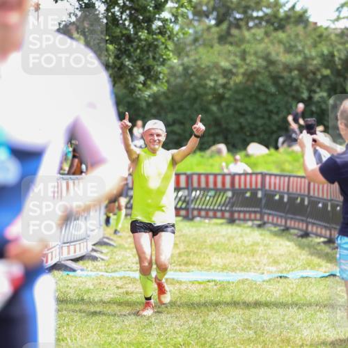 21.06.2026 - 29. Vierlanden-Triathlon Andreas Tolksdorf http://msf.ph/oto/9920948 21.06.2026 13:22:26 Ziel 293, 756, 779, 1014 meine-sportfotos.de