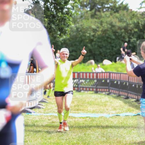 21.06.2026 - 29. Vierlanden-Triathlon Andreas Tolksdorf http://msf.ph/oto/9920949 21.06.2026 13:22:26 Ziel 293, 756, 779, 1014 meine-sportfotos.de