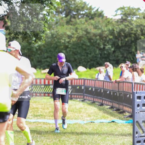 21.06.2026 - 29. Vierlanden-Triathlon Andreas Tolksdorf http://msf.ph/oto/9920953 21.06.2026 13:22:37 Ziel 756, 1017 meine-sportfotos.de