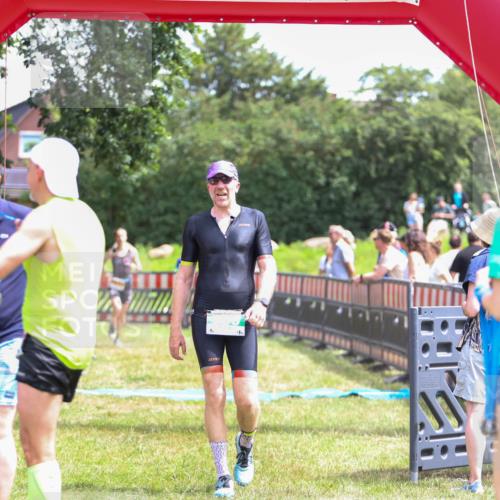 21.06.2026 - 29. Vierlanden-Triathlon Andreas Tolksdorf http://msf.ph/oto/9920964 21.06.2026 13:22:40 Ziel 756, 1017 meine-sportfotos.de