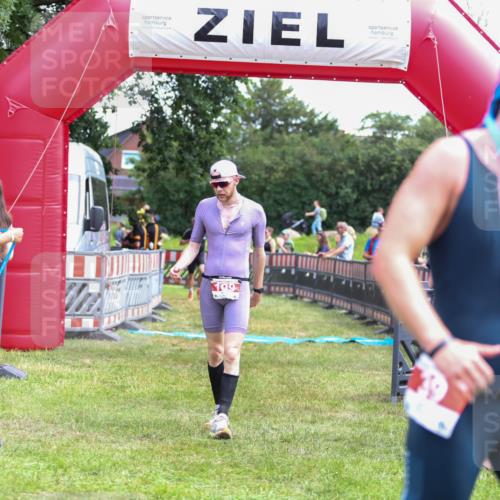 21.06.2026 - 29. Vierlanden-Triathlon Andreas Tolksdorf http://msf.ph/oto/9921026 21.06.2026 13:23:30 Ziel 109, 780 meine-sportfotos.de