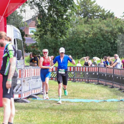 21.06.2026 - 29. Vierlanden-Triathlon Andreas Tolksdorf http://msf.ph/oto/9921044 21.06.2026 13:24:05 Ziel 633, 759, 1000 meine-sportfotos.de