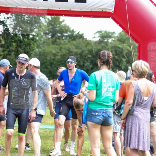 21.06.2026 - 29. Vierlanden-Triathlon Andreas Tolksdorf http://msf.ph/oto/9921124 21.06.2026 13:24:25 Ziel 288, 628, 643, 652, 680, 985 meine-sportfotos.de