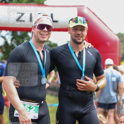 21.06.2026 - 29. Vierlanden-Triathlon Andreas Tolksdorf http://msf.ph/oto/9921147 21.06.2026 13:25:11 Ziel 994 meine-sportfotos.de