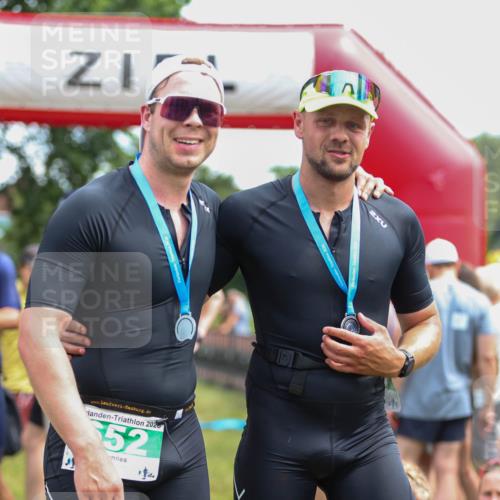 21.06.2026 - 29. Vierlanden-Triathlon Andreas Tolksdorf http://msf.ph/oto/9921148 21.06.2026 13:25:11 Ziel 994 meine-sportfotos.de