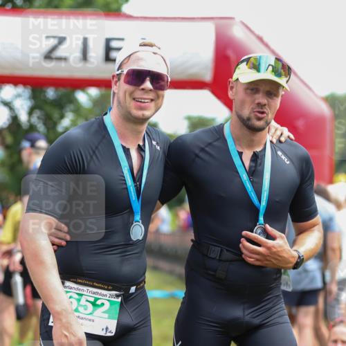 21.06.2026 - 29. Vierlanden-Triathlon Andreas Tolksdorf http://msf.ph/oto/9921150 21.06.2026 13:25:11 Ziel 994 meine-sportfotos.de