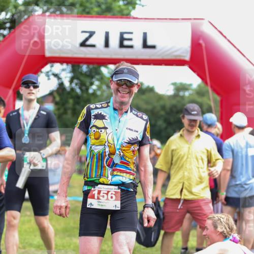 21.06.2026 - 29. Vierlanden-Triathlon Andreas Tolksdorf http://msf.ph/oto/9921155 21.06.2026 13:25:14 Ziel 994 meine-sportfotos.de