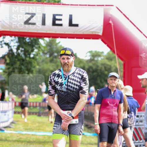 21.06.2026 - 29. Vierlanden-Triathlon Andreas Tolksdorf http://msf.ph/oto/9921172 21.06.2026 13:26:00 Ziel 287, 656 meine-sportfotos.de