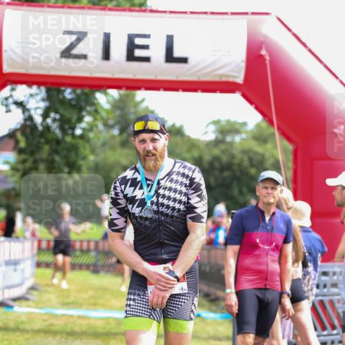 21.06.2026 - 29. Vierlanden-Triathlon Andreas Tolksdorf http://msf.ph/oto/9921174 21.06.2026 13:26:00 Ziel 287, 656 meine-sportfotos.de