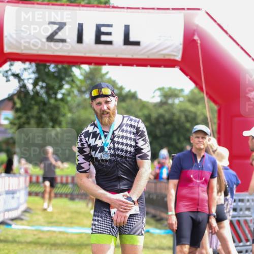 21.06.2026 - 29. Vierlanden-Triathlon Andreas Tolksdorf http://msf.ph/oto/9921176 21.06.2026 13:26:00 Ziel 287, 656 meine-sportfotos.de