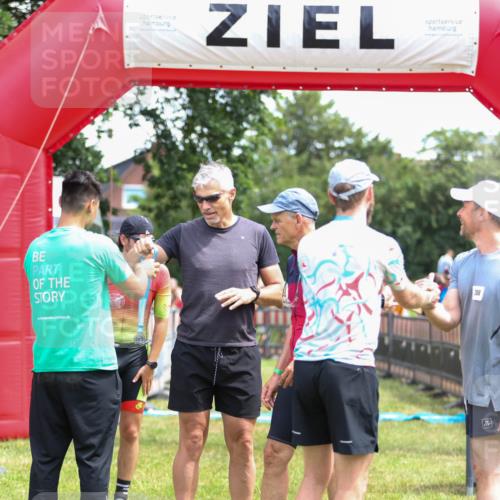 21.06.2026 - 29. Vierlanden-Triathlon Andreas Tolksdorf http://msf.ph/oto/9921181 21.06.2026 13:26:13 Ziel 135 meine-sportfotos.de