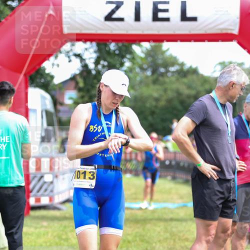 21.06.2026 - 29. Vierlanden-Triathlon Andreas Tolksdorf http://msf.ph/oto/9921211 21.06.2026 13:26:52 Ziel 242, 992 meine-sportfotos.de