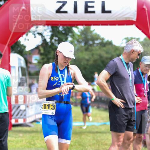 21.06.2026 - 29. Vierlanden-Triathlon Andreas Tolksdorf http://msf.ph/oto/9921215 21.06.2026 13:26:52 Ziel 242, 992 meine-sportfotos.de