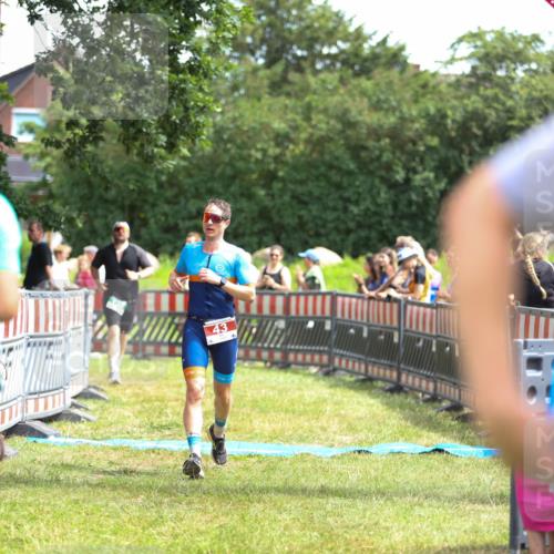 21.06.2026 - 29. Vierlanden-Triathlon Andreas Tolksdorf http://msf.ph/oto/9921257 21.06.2026 13:28:01 Ziel 43, 724 meine-sportfotos.de