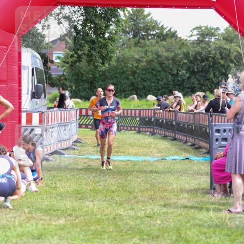 21.06.2026 - 29. Vierlanden-Triathlon Andreas Tolksdorf http://msf.ph/oto/9921291 21.06.2026 13:28:28 Ziel 38, 684, 835, 1009 meine-sportfotos.de