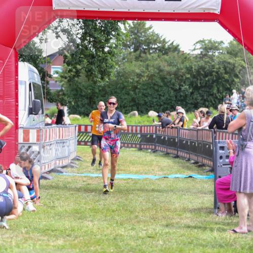 21.06.2026 - 29. Vierlanden-Triathlon Andreas Tolksdorf http://msf.ph/oto/9921300 21.06.2026 13:28:28 Ziel 38, 684, 835, 1009 meine-sportfotos.de