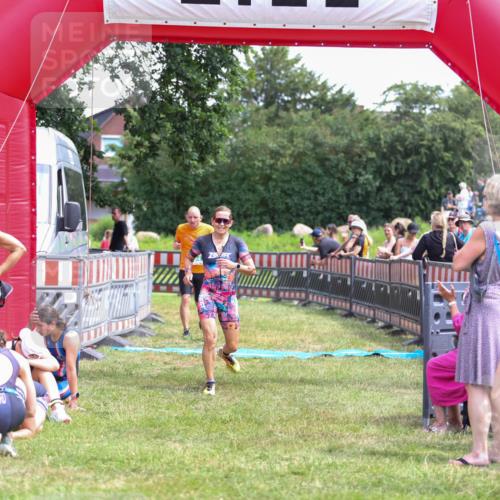 21.06.2026 - 29. Vierlanden-Triathlon Andreas Tolksdorf http://msf.ph/oto/9921304 21.06.2026 13:28:28 Ziel 38, 684, 835, 1009 meine-sportfotos.de