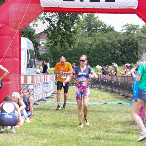 21.06.2026 - 29. Vierlanden-Triathlon Andreas Tolksdorf http://msf.ph/oto/9921313 21.06.2026 13:28:30 Ziel 38, 684, 835, 1009 meine-sportfotos.de