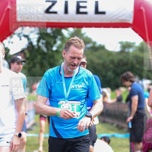 21.06.2026 - 29. Vierlanden-Triathlon Andreas Tolksdorf http://msf.ph/oto/9921355 21.06.2026 13:29:08 Ziel 746, 1004 meine-sportfotos.de