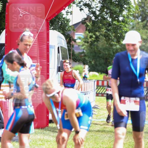 21.06.2026 - 29. Vierlanden-Triathlon Andreas Tolksdorf http://msf.ph/oto/9921460 21.06.2026 13:31:52 Ziel 163, 999, 1021 meine-sportfotos.de
