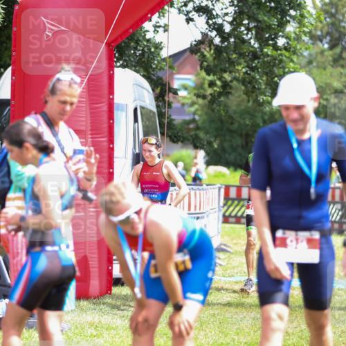 21.06.2026 - 29. Vierlanden-Triathlon Andreas Tolksdorf http://msf.ph/oto/9921463 21.06.2026 13:31:52 Ziel 163, 999, 1021 meine-sportfotos.de