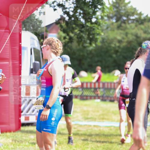 21.06.2026 - 29. Vierlanden-Triathlon Andreas Tolksdorf http://msf.ph/oto/9921467 21.06.2026 13:31:56 Ziel 163, 1021 meine-sportfotos.de
