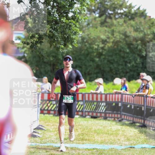 21.06.2026 - 29. Vierlanden-Triathlon Andreas Tolksdorf http://msf.ph/oto/9921479 21.06.2026 13:32:10 Ziel 636, 987 meine-sportfotos.de