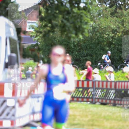 21.06.2026 - 29. Vierlanden-Triathlon Andreas Tolksdorf http://msf.ph/oto/9921494 21.06.2026 13:32:25 Ziel 769, 804, 900, 987, 1003, 1010 meine-sportfotos.de