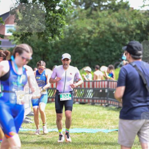 21.06.2026 - 29. Vierlanden-Triathlon Andreas Tolksdorf http://msf.ph/oto/9921500 21.06.2026 13:32:29 Ziel 683, 769, 804, 900, 986, 1003, 1010 meine-sportfotos.de