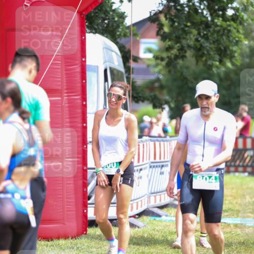 21.06.2026 - 29. Vierlanden-Triathlon Andreas Tolksdorf http://msf.ph/oto/9921504 21.06.2026 13:32:32 Ziel 683, 769, 804, 986, 1003, 1010 meine-sportfotos.de