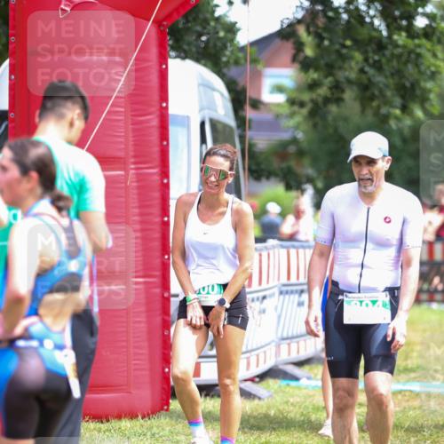 21.06.2026 - 29. Vierlanden-Triathlon Andreas Tolksdorf http://msf.ph/oto/9921507 21.06.2026 13:32:32 Ziel 683, 769, 804, 986, 1003, 1010 meine-sportfotos.de
