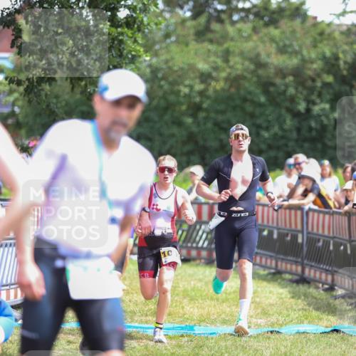 21.06.2026 - 29. Vierlanden-Triathlon Andreas Tolksdorf http://msf.ph/oto/9921514 21.06.2026 13:32:36 Ziel 683, 769, 986, 1003 meine-sportfotos.de