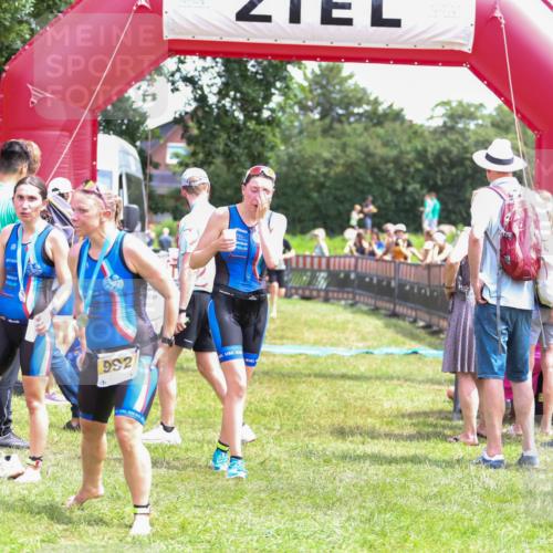 21.06.2026 - 29. Vierlanden-Triathlon Andreas Tolksdorf http://msf.ph/oto/9921521 21.06.2026 13:33:08 Ziel 172, 844, 872, 882, 897 meine-sportfotos.de