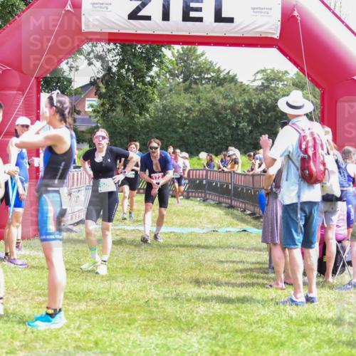 21.06.2026 - 29. Vierlanden-Triathlon Andreas Tolksdorf http://msf.ph/oto/9921534 21.06.2026 13:33:17 Ziel 172, 672, 786, 794, 872, 897 meine-sportfotos.de