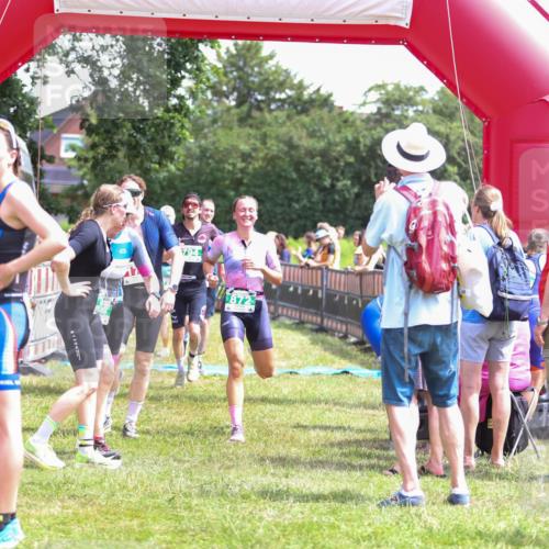 21.06.2026 - 29. Vierlanden-Triathlon Andreas Tolksdorf http://msf.ph/oto/9921541 21.06.2026 13:33:20 Ziel 172, 672, 786, 794, 872, 897 meine-sportfotos.de