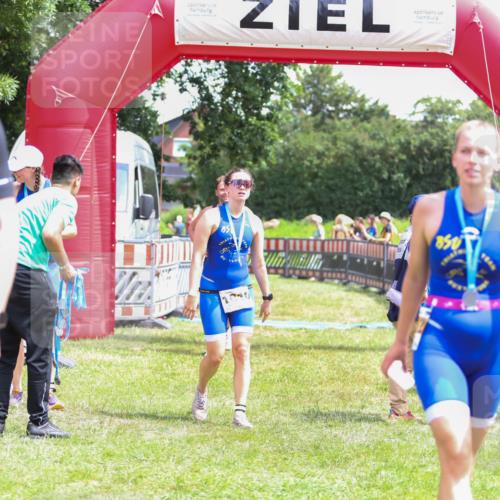 21.06.2026 - 29. Vierlanden-Triathlon Andreas Tolksdorf http://msf.ph/oto/9921565 21.06.2026 13:34:43 Ziel 171 meine-sportfotos.de