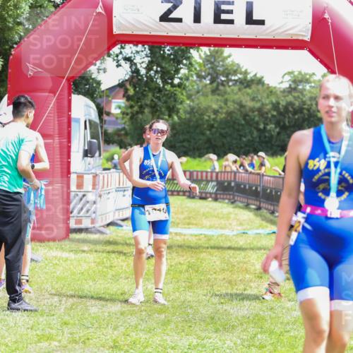 21.06.2026 - 29. Vierlanden-Triathlon Andreas Tolksdorf http://msf.ph/oto/9921569 21.06.2026 13:34:43 Ziel 171 meine-sportfotos.de