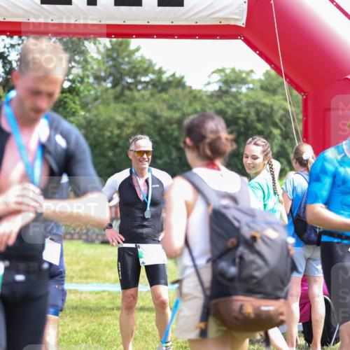 21.06.2026 - 29. Vierlanden-Triathlon Andreas Tolksdorf http://msf.ph/oto/9921588 21.06.2026 13:35:28 Ziel  meine-sportfotos.de