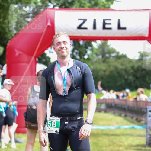 21.06.2026 - 29. Vierlanden-Triathlon Andreas Tolksdorf http://msf.ph/oto/9921592 21.06.2026 13:35:41 Ziel  meine-sportfotos.de